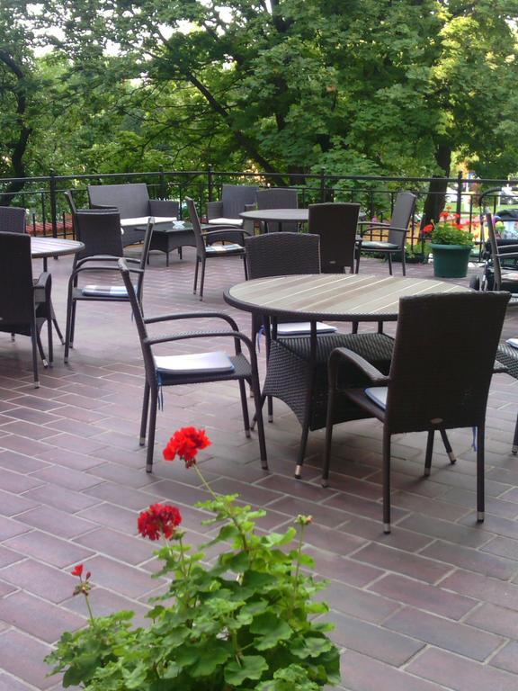 Bed and Breakfast Stan és Panzió Balatonalmádi Exterior foto