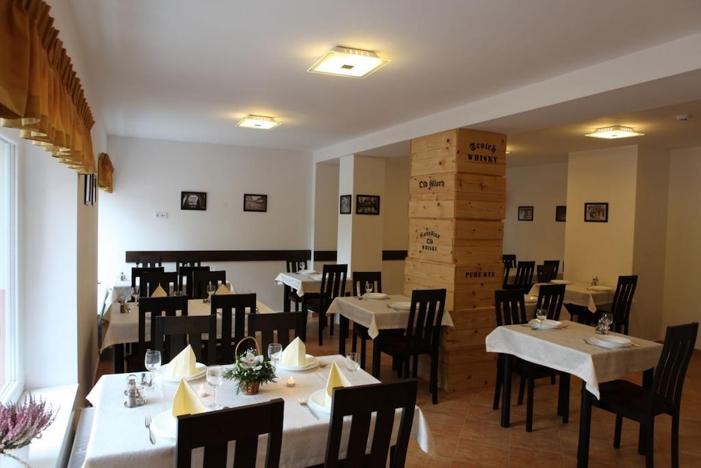 Bed and Breakfast Stan és Panzió Balatonalmádi Exterior foto